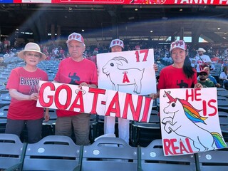 大谷翔平交易聲起 球迷許願要他一輩子當天使