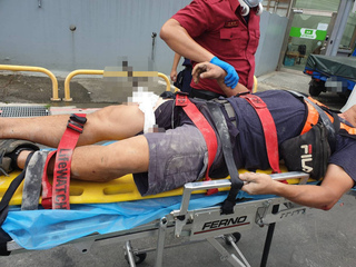 北市工人疑施工不慎掉落B2  大腿遭鋼筋刺傷