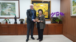 陳菊接見APF秘書處主任  盼強化人權培訓與交流