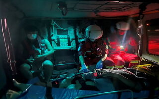 綠島女子左頸腫脹  黑鷹直升機凌晨後送就醫