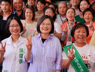 蔡總統懇託彰化鄉親  支持吳音寧、江熊一楓勝選