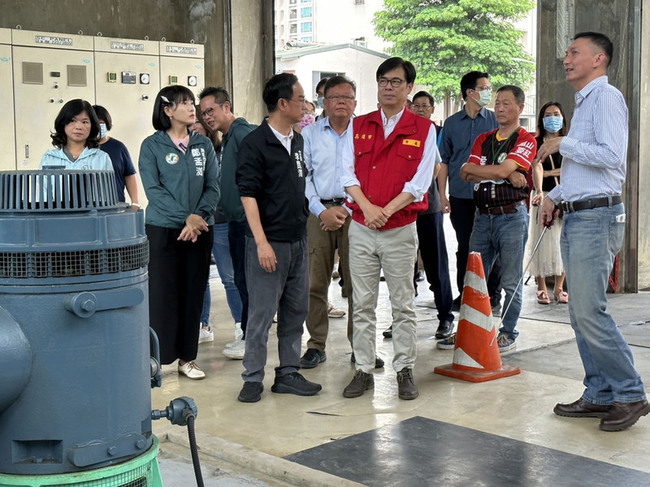 颱風杜蘇芮來襲 高市檢測抽水機、25座滯洪池排空 | 華視新聞