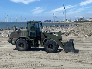 漢光演習伸港海灘實施阻絕科目 阻敵軍攻擊中部