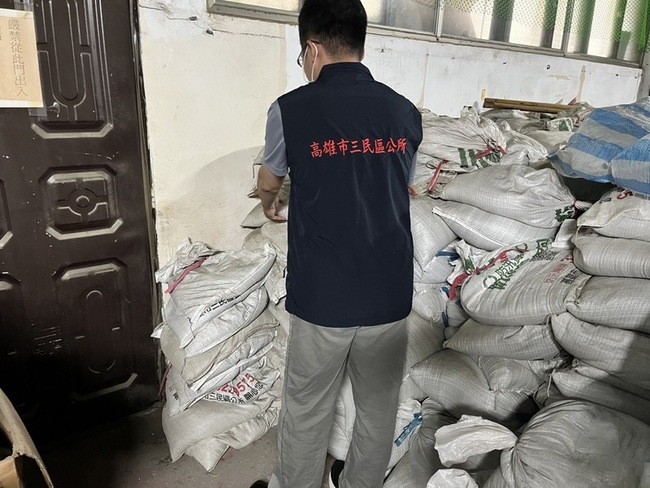 颱風杜蘇芮將來襲 高市備2.6萬個沙包供領取 | 華視新聞