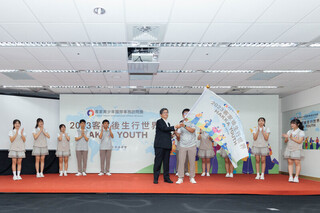 客委會授旗青訪團赴星馬 交流客家文化