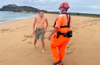 颱風杜蘇芮來襲  澎湖警戒籲民眾勿戲水觀浪