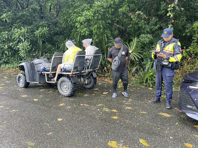 花蓮沙灘車違規行駛道路  警方開罰19件 | 華視新聞