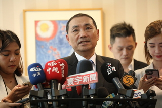 侯友宜重申接受合乎中華民國憲法的九二共識