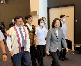 蔡總統盼中央地方通力合作  推動落實原民權利