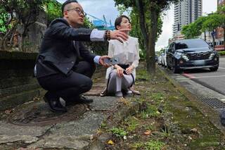 基隆中正路人行道不友善 連議長會勘都絆倒