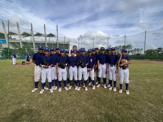 胡智為送炸雞飲料給U12台灣隊 勉勵盡情玩棒球