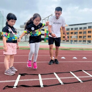 高雄青創打造球王規格學院 助高校生獲美國獎學金