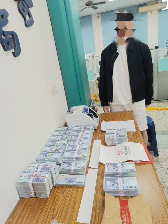 幣商涉助詐欺集團洗錢  台南警逮人查扣逾千萬元 | 華視新聞