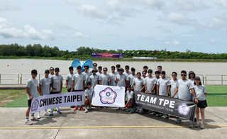 金牌教練侯鴻章率小將出征 奪龍舟世錦賽銀牌