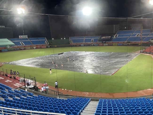 中職桃園戰因雨延賽 831大限桃猿豪勁相對安全 | 華視新聞