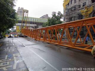 曾釀中捷列車事故 興富發建案塔吊基座啟動拆除5天