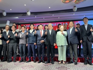 讚高雄善用資源 陳建仁：有人沒申請卻怪中央沒給