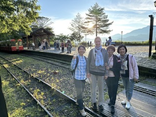 瑞士青年訪嘉義體驗農村生活 一圓阿里山觀光夢