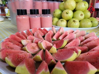 吃軟不吃硬  宜蘭員山紅心芭樂上市