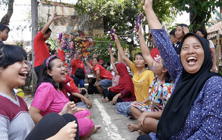 印尼獨立78週年 社區辦趣味比賽節慶氣氛濃