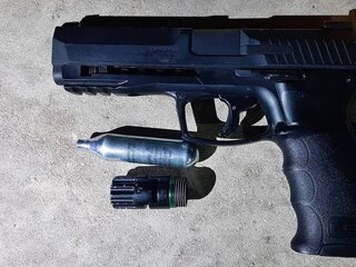 台東汽車保養廠傳槍響  嫌犯落網起出空氣槍