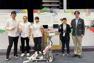 台科大師生開發羽球撿球機 獲旺宏金矽獎銀獎