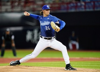 瑞恩先發7局無失分MVP  助悍將擊敗龍隊