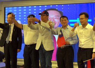 國民黨中評委黃文章挺郭台銘  黨部：未涉黨紀