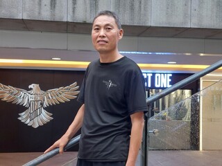 礦工詩人與塵肺病患  陳年喜的非典型寫作歷程