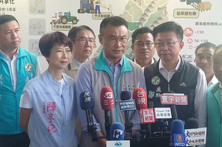 侯友宜提調高老農津貼 陳吉仲：建置完整福利體系