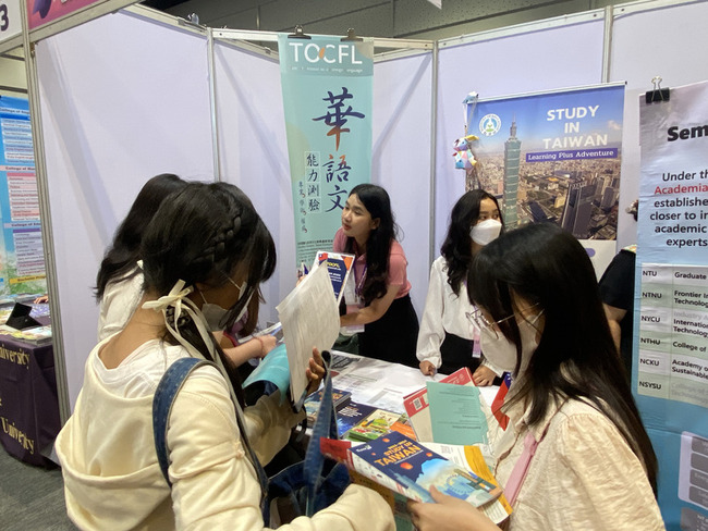 台灣高等教育展  中文和科技領域吸引泰國學生 | 華視新聞