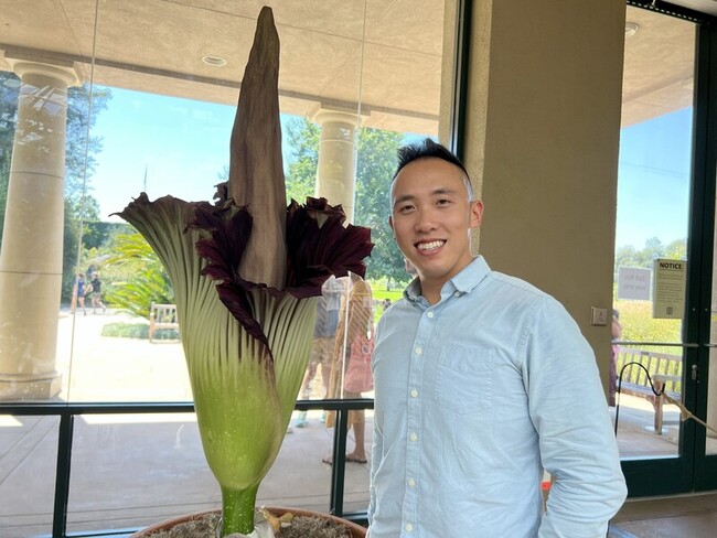 加州植物專家解密屍花 讚台灣蘭花世界第一 | 華視新聞