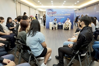 訪視產業新尖兵計畫  許銘春：培訓逾3萬青年就業