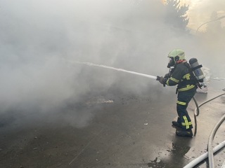 竹縣湖口鄉工廠火警  保全一度命危送醫脫險