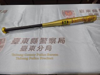 外籍男子與小貨車司機行車糾紛 台東警方澄清未吃案
