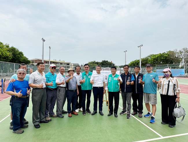 台中清水運動公園2網球場設備不足 蔡其昌會勘改善 | 華視新聞