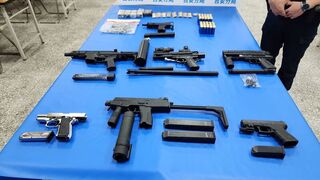 吉安鄉路口違停車暗藏軍火庫 警起獲7槍300多發子彈