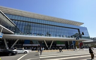 舊金山迎APEC峰會 駐處新館舍大廳宣傳台灣