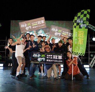 高雄街舞大賽演唱會規格 吸引逾2000人嗨爆海音館