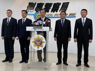 全國打詐掃黑專案 刑事局10天查獲217件詐團