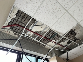 木新市場活動中心天花板坍塌 北市：先整修擬改建