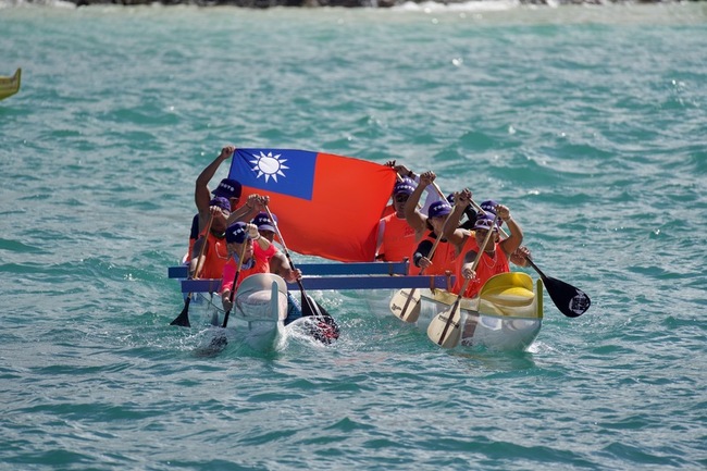 皇后盃支架大洋舟賽  台灣首參與國旗飄揚夏威夷 | 華視新聞