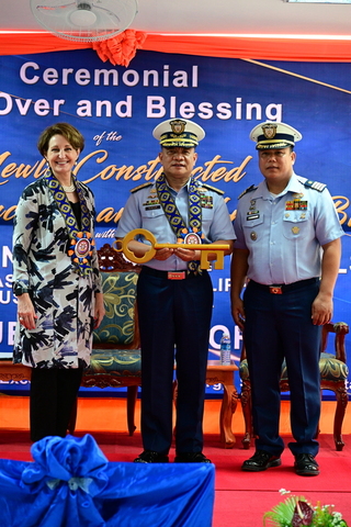 菲律賓海巡隊教育訓練大樓落成 美國將派員協訓