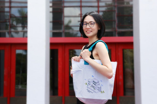 立院議政園區響應全國古蹟日 觀展送限量帆布袋