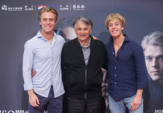 一人演奏太孤單 雙鋼琴家尤森兄弟珍惜彼此陪伴