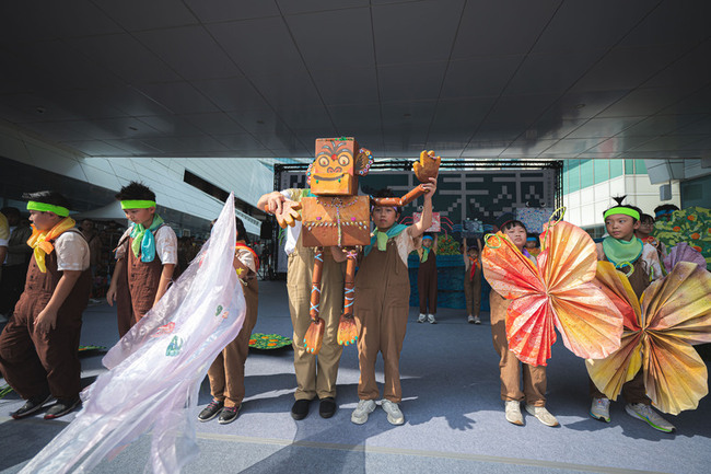 新舞臺藝術節公益場  小小操偶師打造山林保衛戰 | 華視新聞