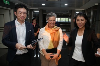 孫曉雅拜訪許淑華  不忘關心24年前的921地震