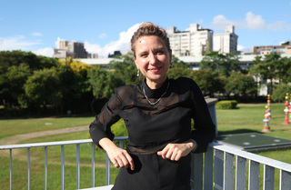 烏克蘭女導演自願從軍 最難面對每天有戰友過世