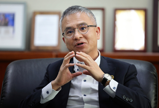 中華電信擘劃30年減碳大計 郭水義：兩大策略並進