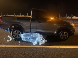 國5羅東段大貨車載床墊掉落釀事故 駕駛遭罰送辦